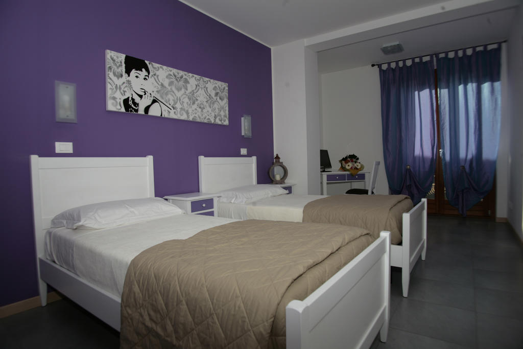 Bed & Breakfast Nettuno Comun Nuovo ภายนอก รูปภาพ