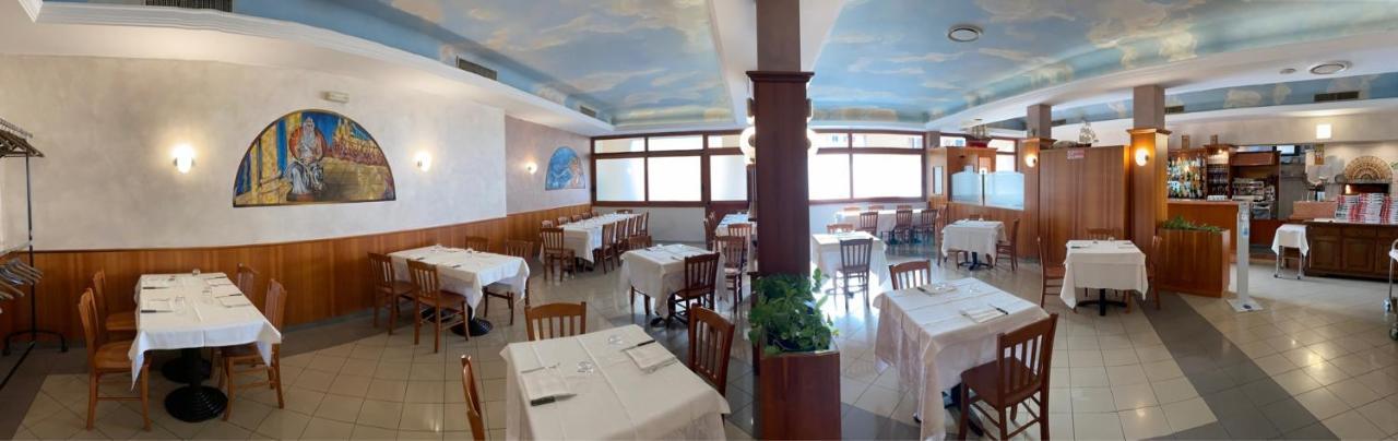 Bed & Breakfast Nettuno Comun Nuovo ภายนอก รูปภาพ